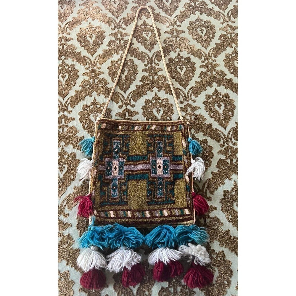 VINTAGE Persian Wool Carpet Salt Rug Bag Tassels Shoulder Strap Wall Hanging - Picture 7 of 7